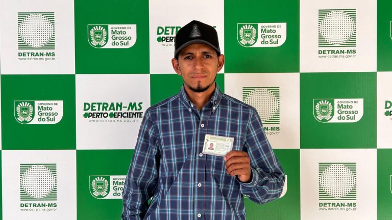 Detran-MS habilita primeiro condutor de Mato Grosso do Sul pela CNH do Brasil