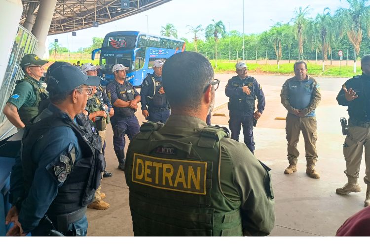 Ação integrada reforça segurança nas estradas durante período de viagens em MS