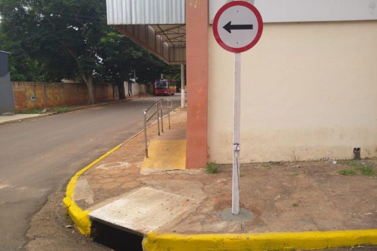 Imagens de Obras de Igautemi, Itaquiraí