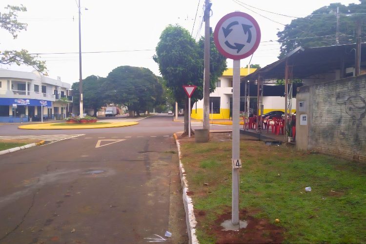 Imagens de Obras de Igautemi, Itaquiraí