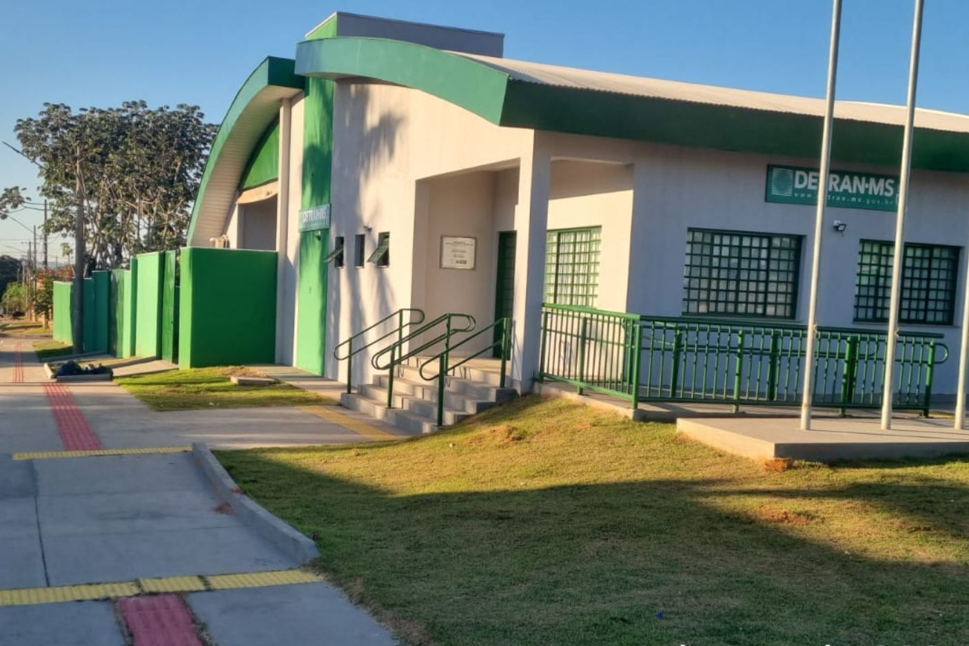 Mesmo com avanço digital, Detran-MS investe na estrutura física para garantir conforto e acolhimento nas agências do interior